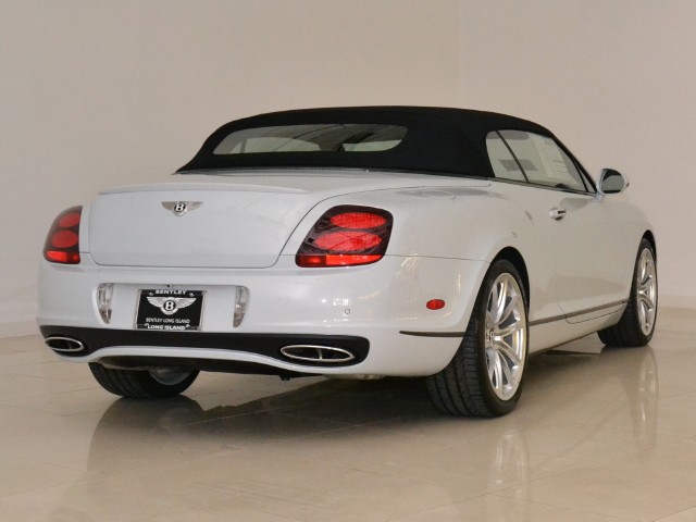 2012 Bentley Continental Supersports Convertible Image 17