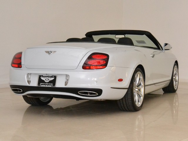 2012 Bentley Continental Supersports Convertible Image 2