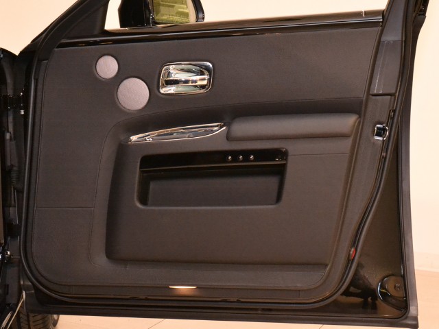 2012 Rolls-Royce Ghost EWB Image 24