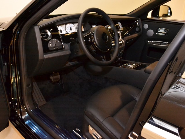 2012 Rolls-Royce Ghost EWB Image 3