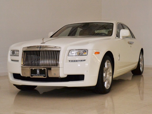 2011 Rolls-Royce Ghost Image 5