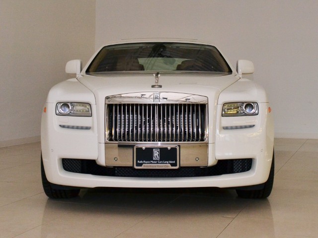 2011 Rolls-Royce Ghost Image 6