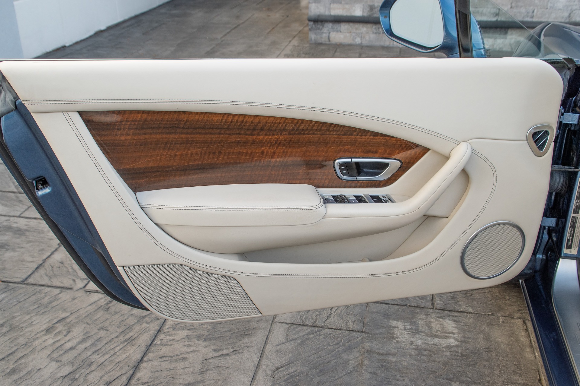 2013 Bentley Continental GT Convertible Image 21