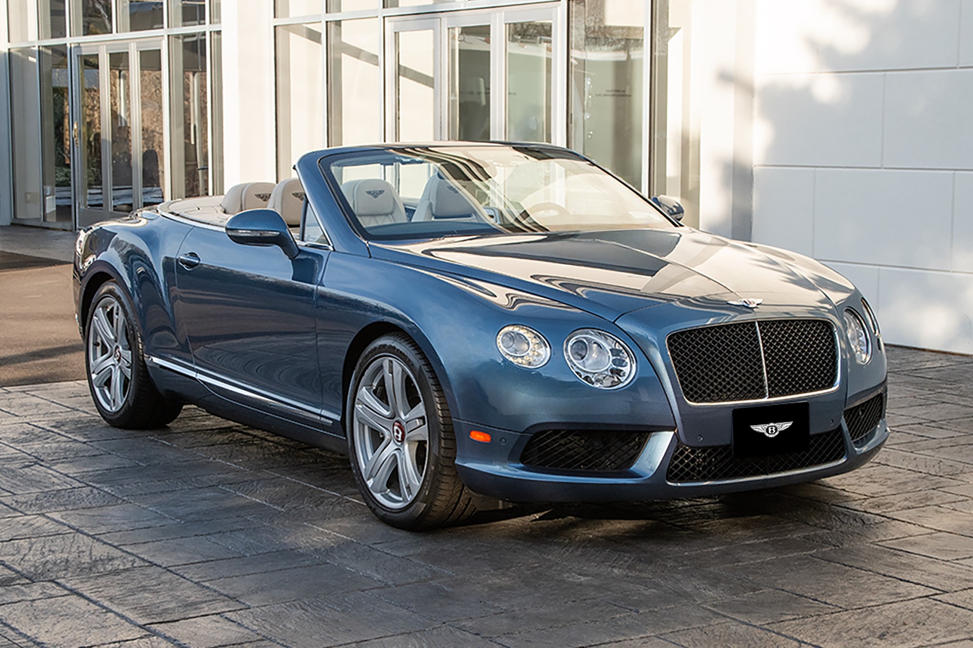 2013 Bentley Continental GT Convertible Image 25