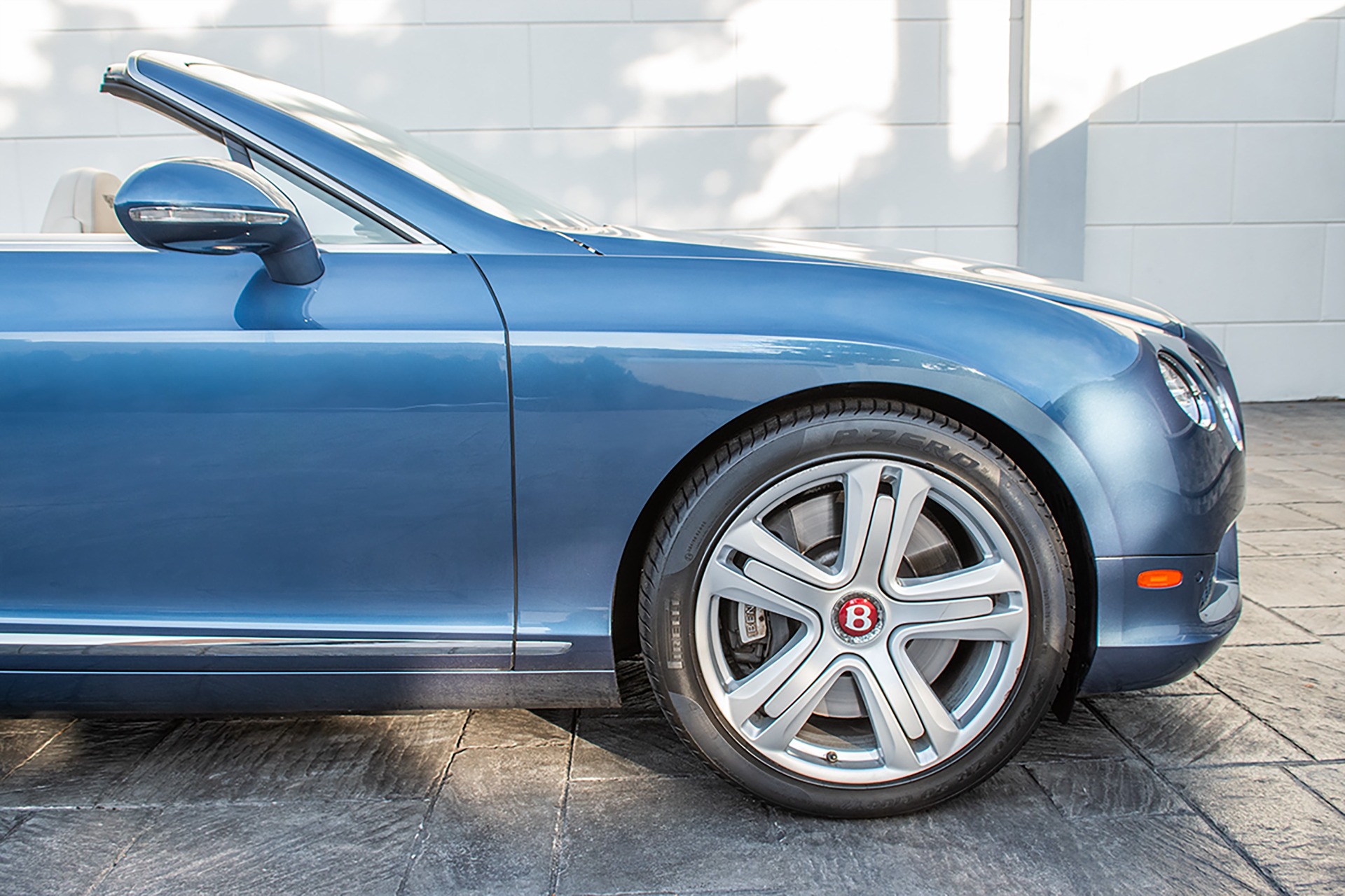 2013 Bentley Continental GT Convertible Image 6