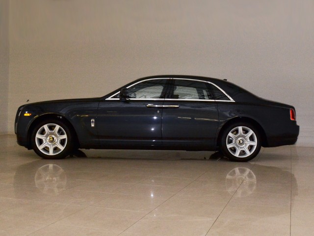 2011 Rolls-Royce Ghost Image 11
