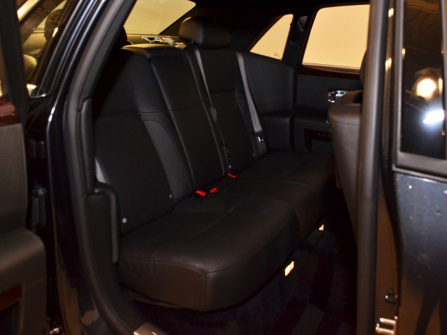 2011 Rolls-Royce Ghost Image 21