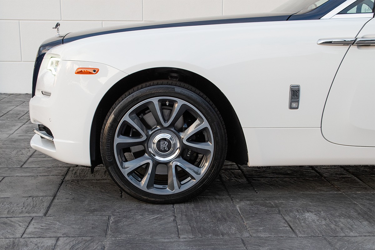 2017 Rolls-Royce Wraith Image 16