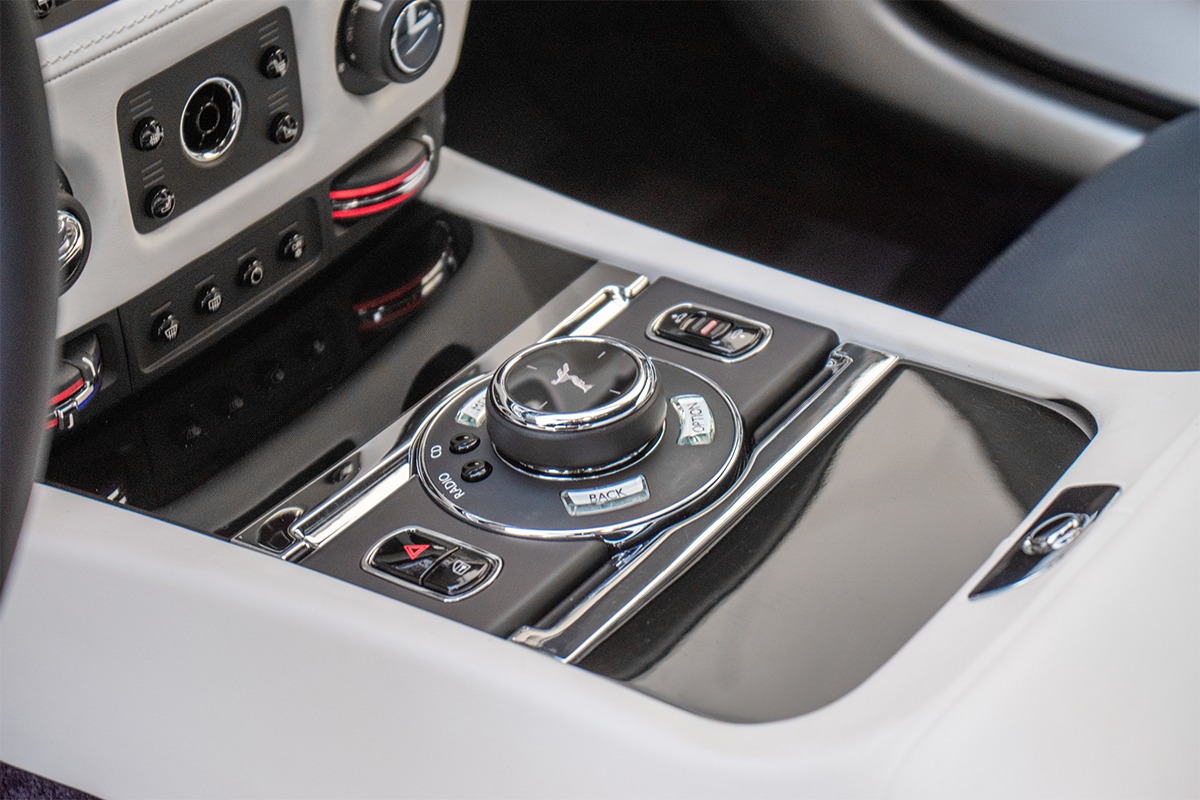 2017 Rolls-Royce Wraith Image 20