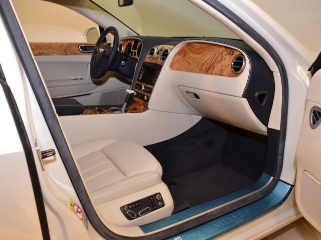 2011 Bentley Continental Flying Spur Image 15