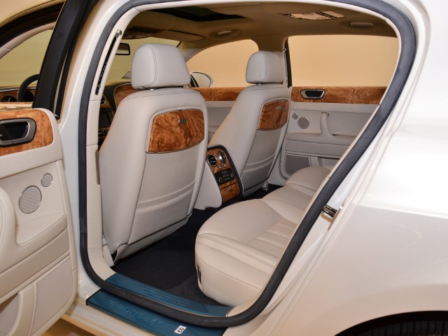 2011 Bentley Continental Flying Spur Image 19