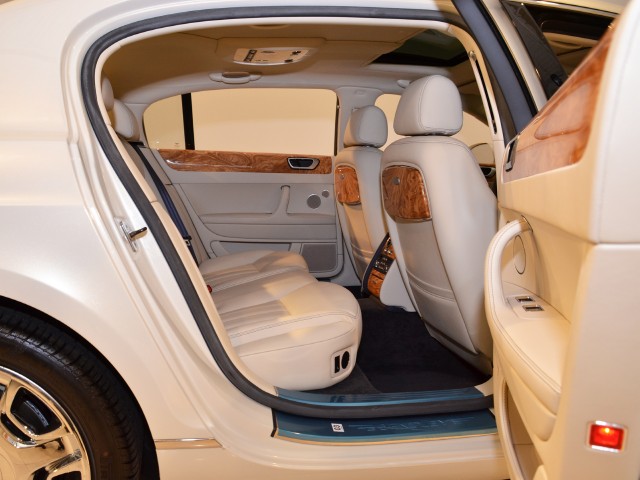 2011 Bentley Continental Flying Spur Image 20