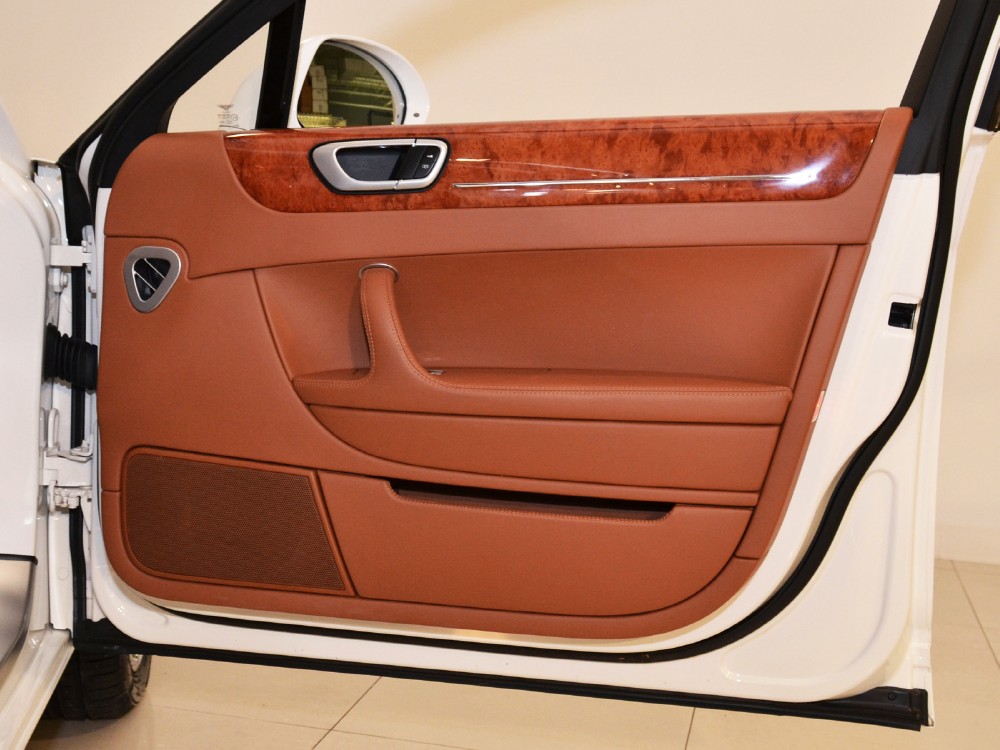 2011 Bentley Continental Flying Spur Image 22