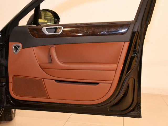2010 Bentley Continental Flying Spur Image 24