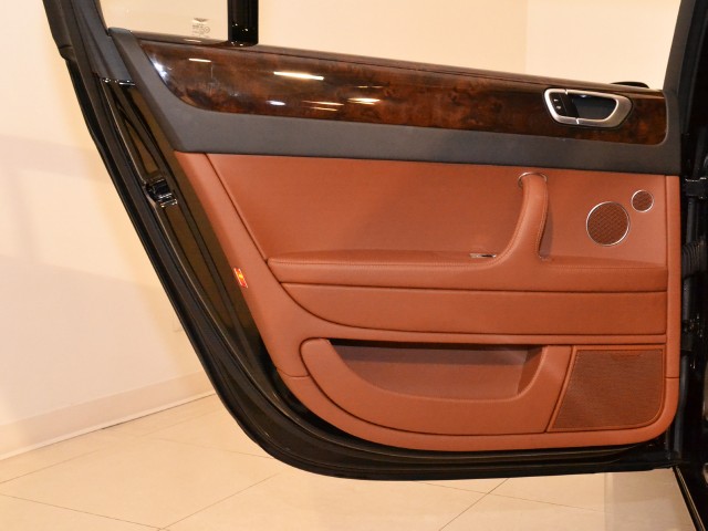 2010 Bentley Continental Flying Spur Image 25