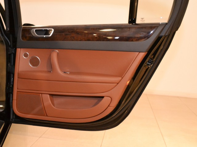 2010 Bentley Continental Flying Spur Image 26
