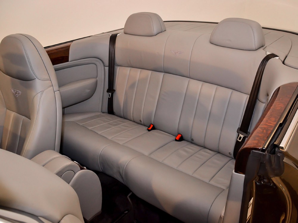2008 Bentley Azure Image 8