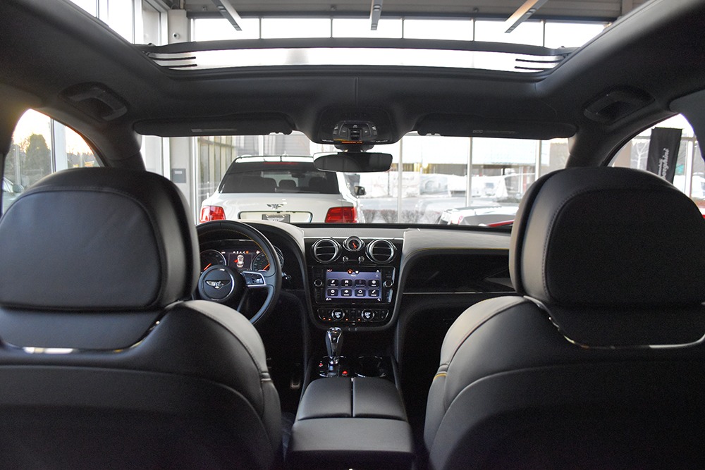 2018 Bentley Bentayga Black Edition Image 12