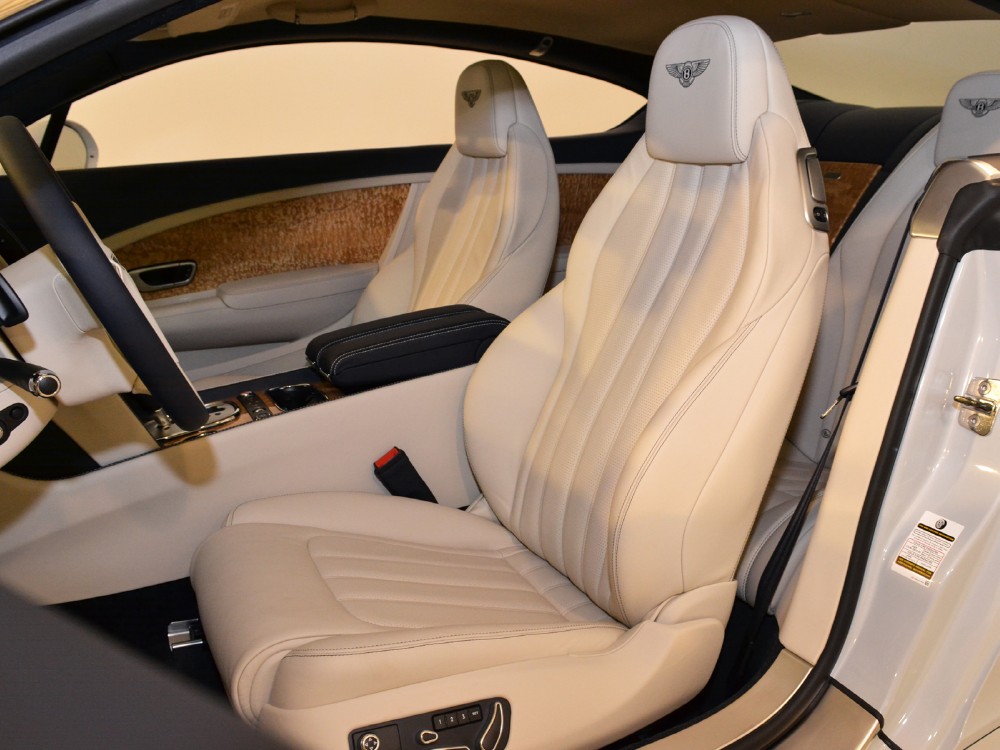 2012 Bentley Continental GT Image 14