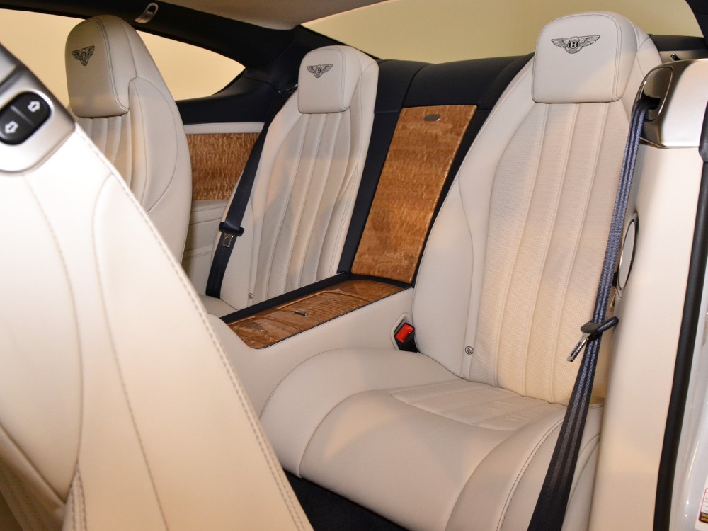 2012 Bentley Continental GT Image 15
