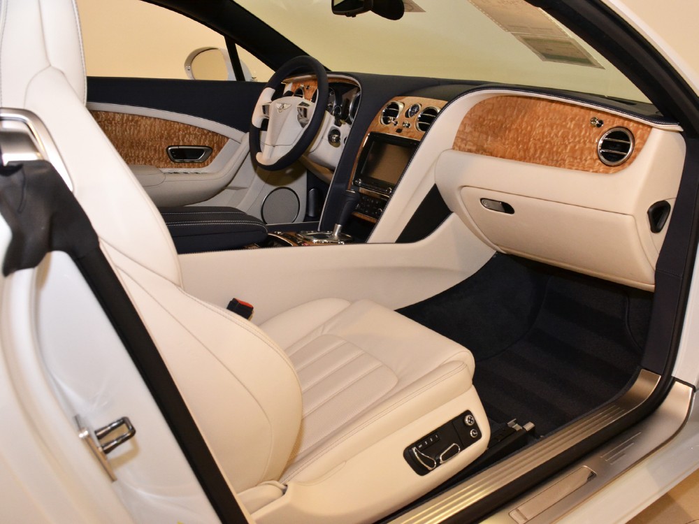 2012 Bentley Continental GT Image 16