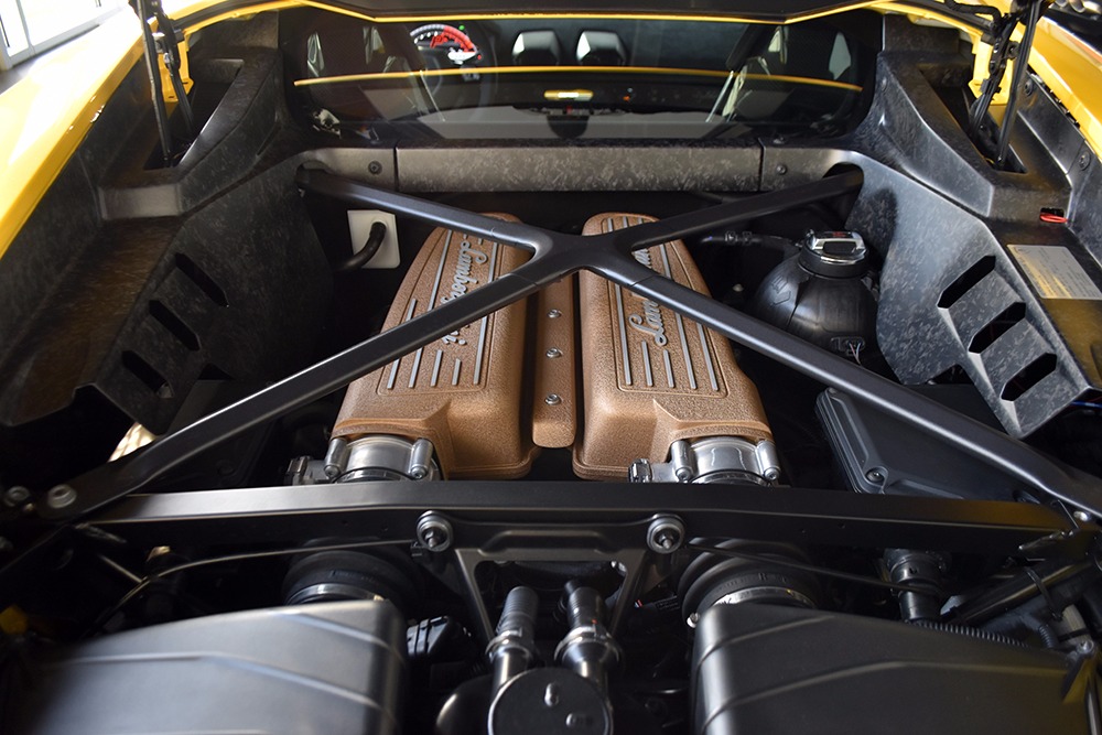 2018 Lamborghini Huracan Image 16