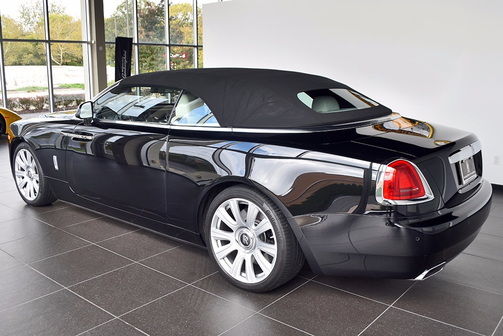 2017 Rolls-Royce Dawn Image 16