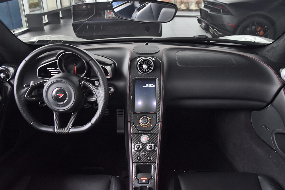 2013 McLaren MP4-12C Spider Image 8