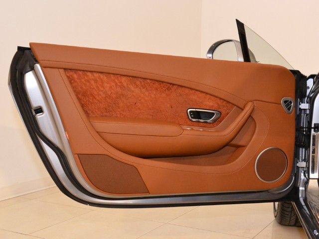 2012 Bentley Continental GT Image 18