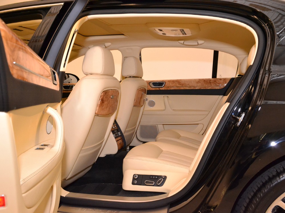 2012 Bentley Continental Flying Spur Image 17