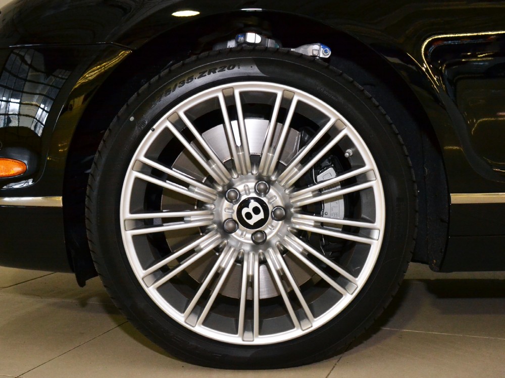 2012 Bentley Continental Flying Spur Image 4