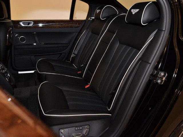2012 Bentley Continental Flying Spur Image 18