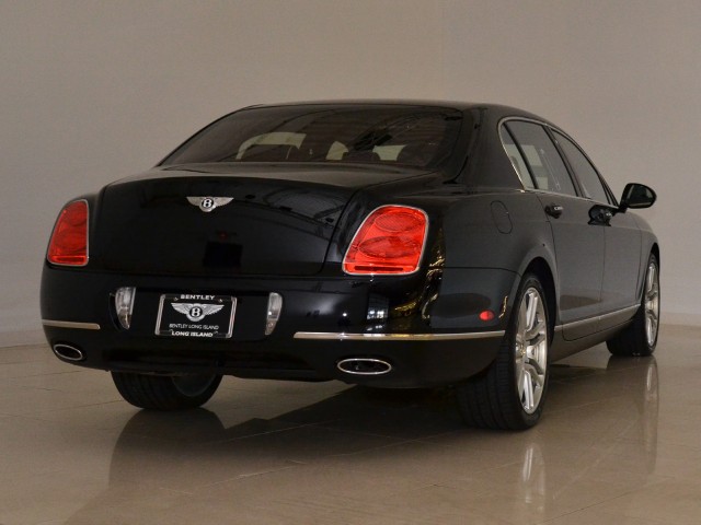 2012 Bentley Continental Flying Spur Image 2