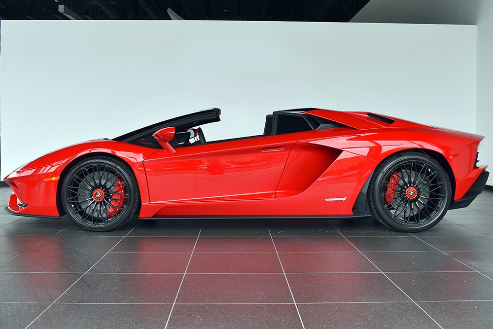 2018 Lamborghini Aventador Image 7