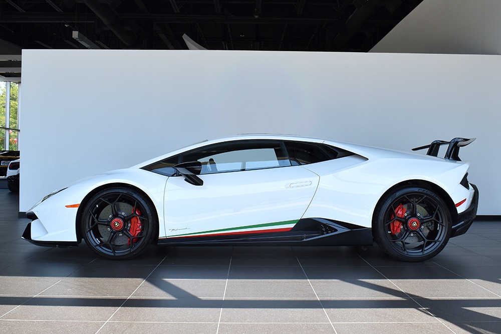 2018 Lamborghini Huracan Image 10