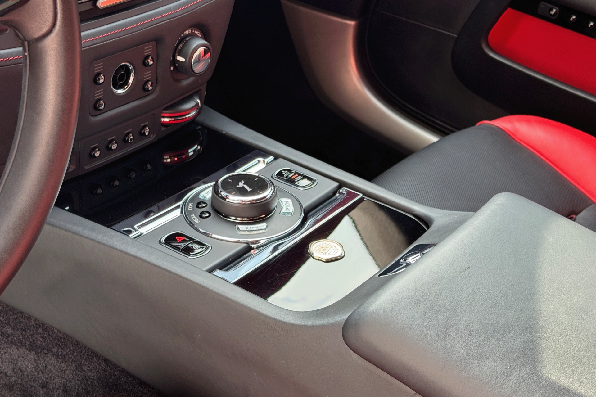 2018 Rolls-Royce Wraith Image 9