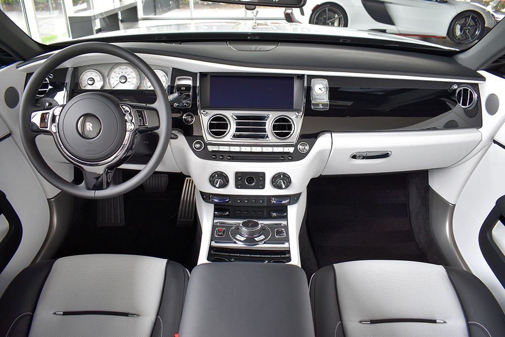 2018 Rolls-Royce Dawn Image 11