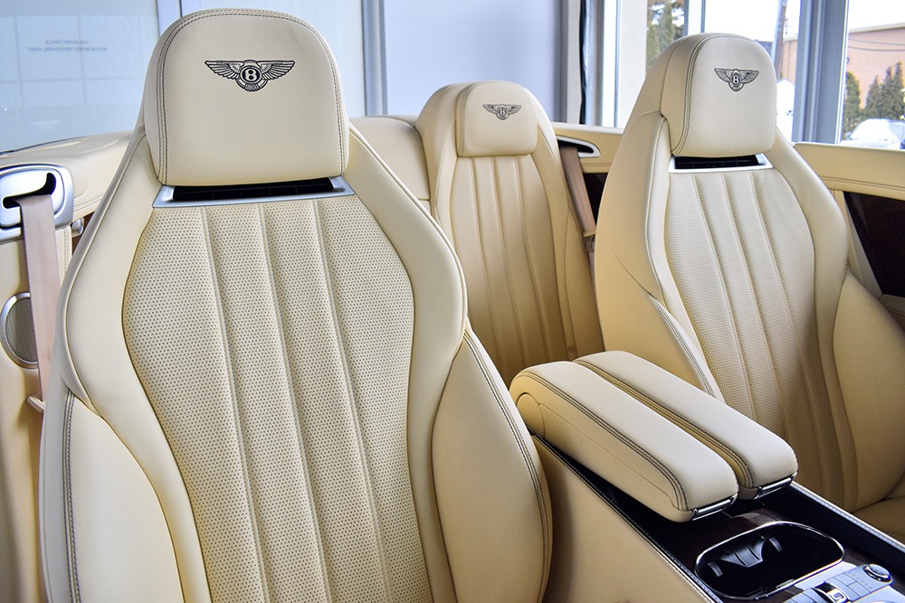 2015 Bentley Continental GT V8 Convertible Image 11