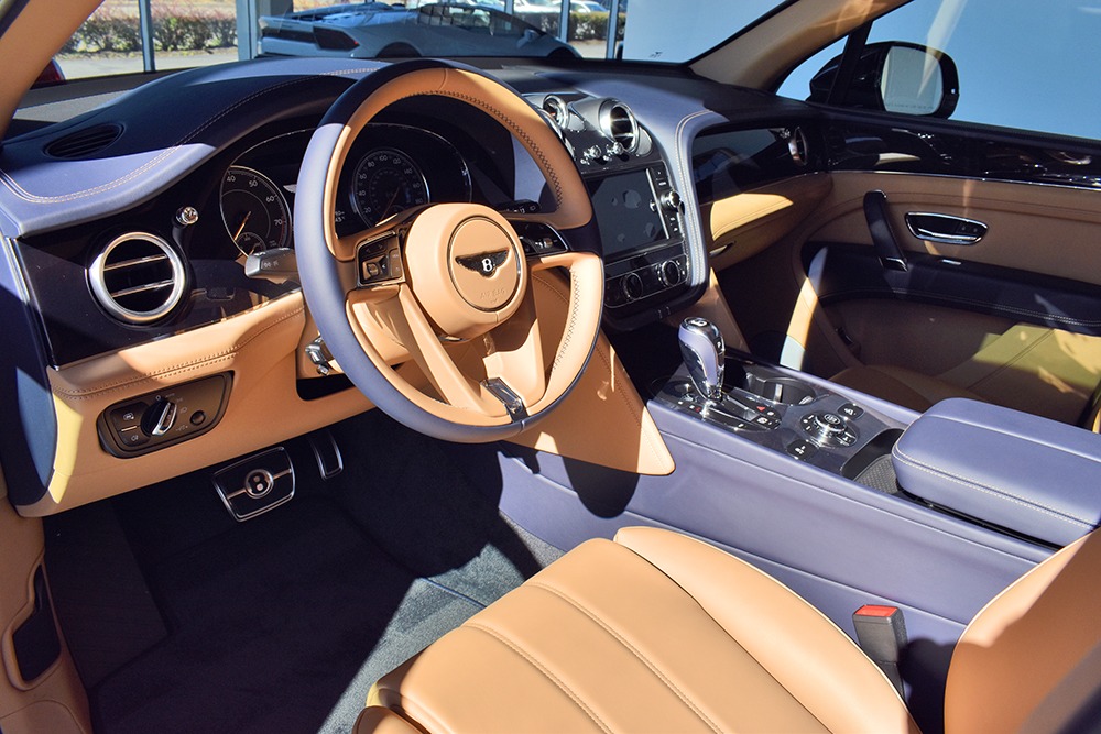 2019 Bentley Bentayga V8 Image 3