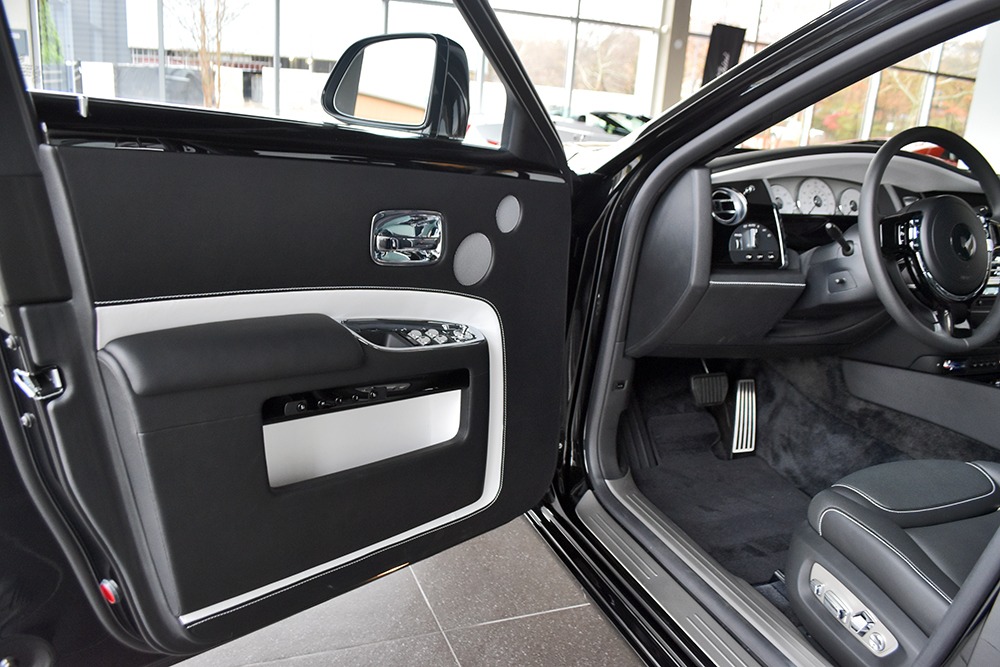 2018 Rolls-Royce Ghost Series II Image 3