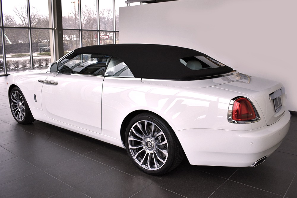 2018 Rolls-Royce Dawn Image 17