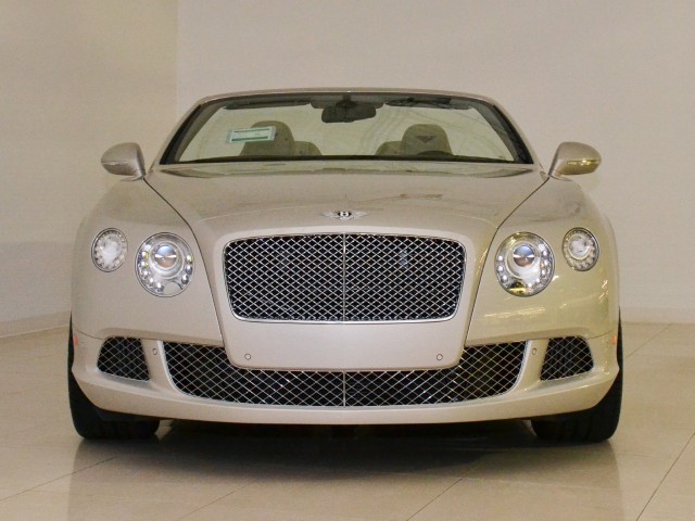 2012 Bentley Continental GT Convertible Image 6