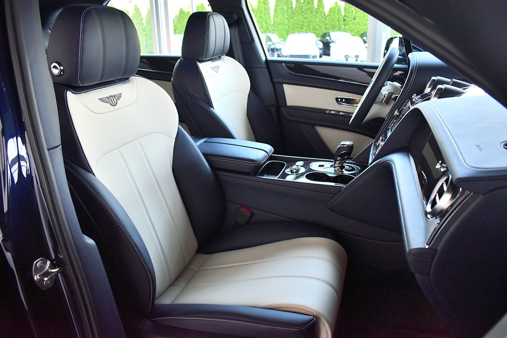 2019 Bentley Bentayga V8 Image 4