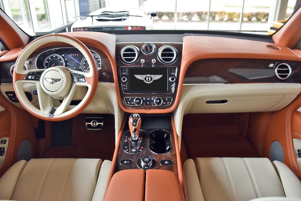 2019 Bentley Bentayga V8 Image 7