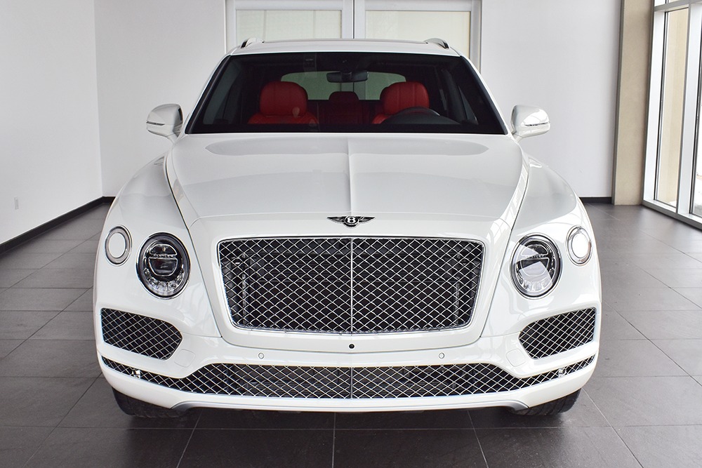 2019 Bentley Bentayga V8 Image 14