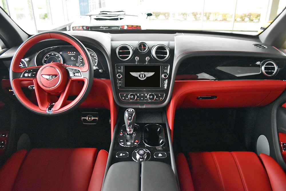 2019 Bentley Bentayga V8 Image 7