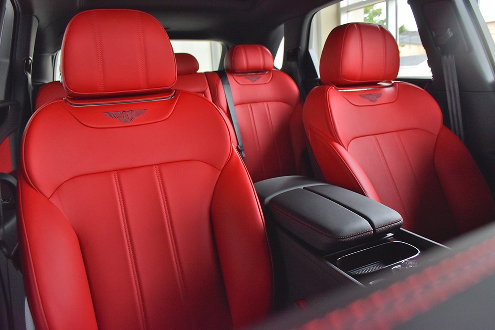 2019 Bentley Bentayga V8 Image 8