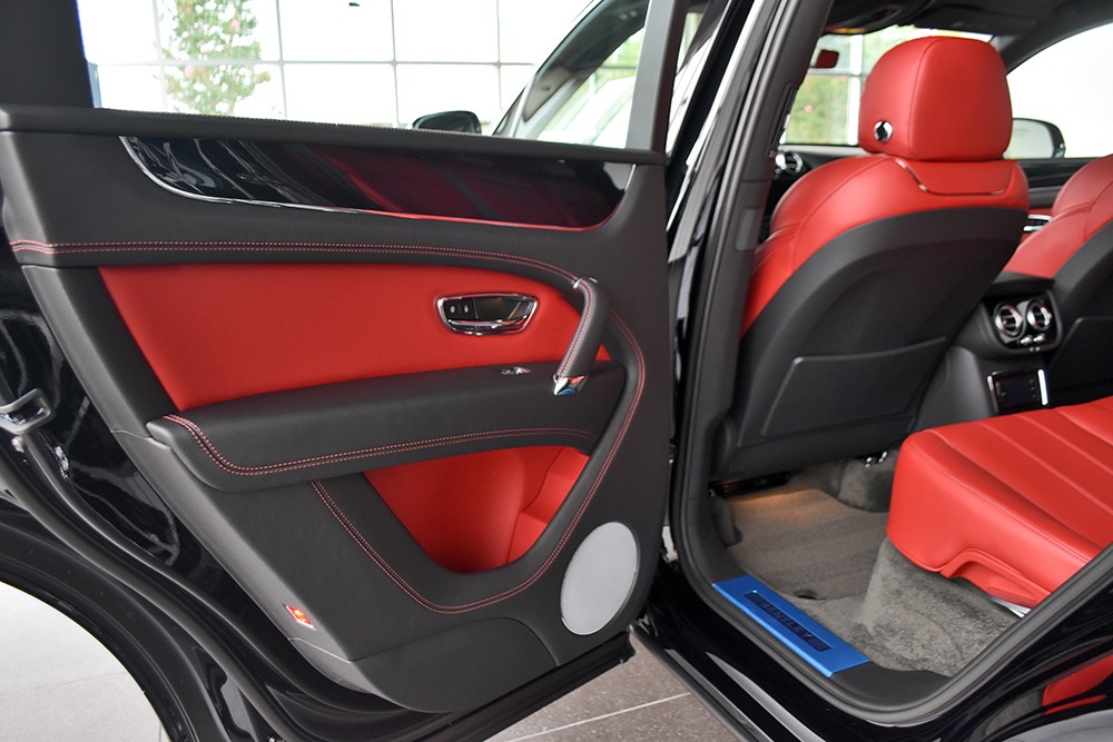 2019 Bentley Bentayga V8 Image 9