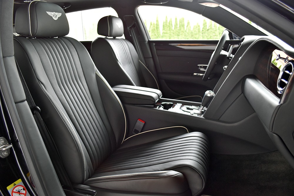 2017 Bentley Flying Spur V8 Image 4