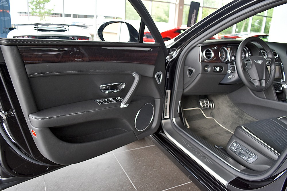 2017 Bentley Flying Spur V8 Image 8